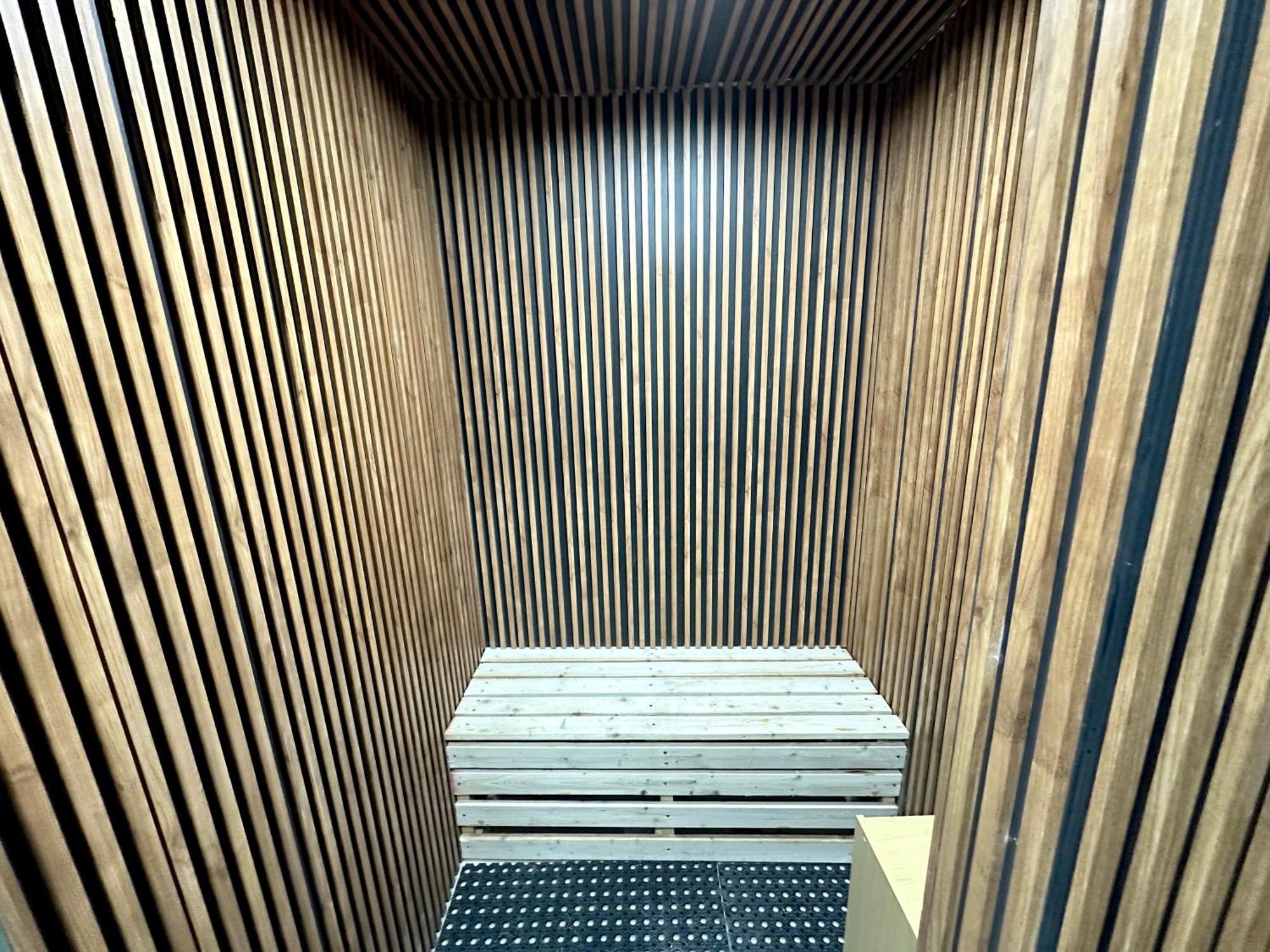 The Victory Hotel Doha Exterior photo